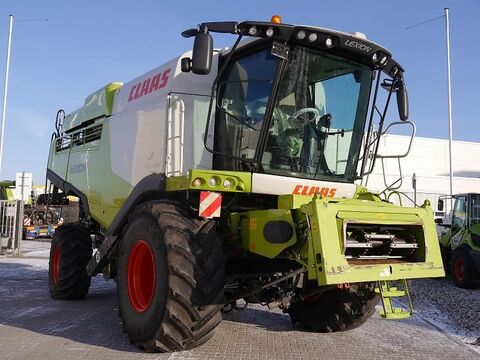 Claas LEXION 750 MONTANA