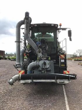 XERION 3800 SADDLE TRAC 2