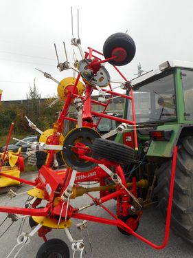 Pöttinger EuroHit 61N