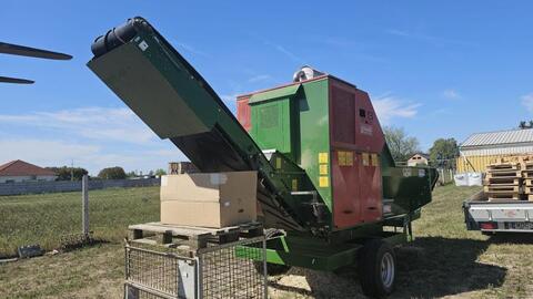 Sonstige Green Technik BS760 dízelmotoros aprítógép eladó
