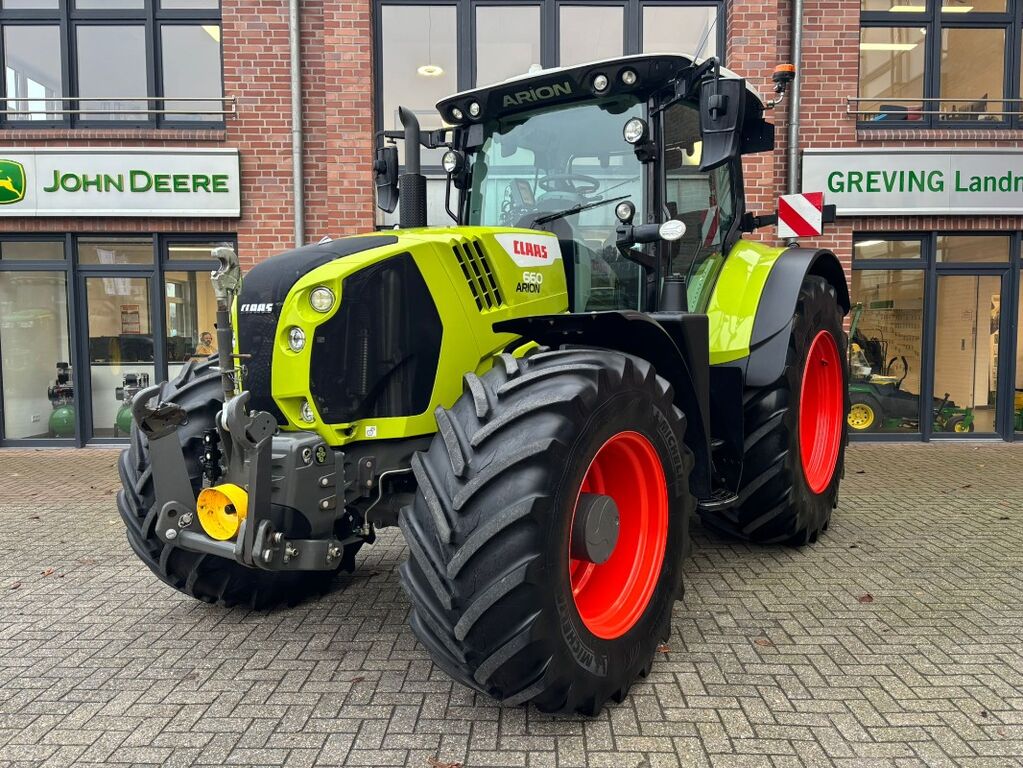 Claas Arion 660 1