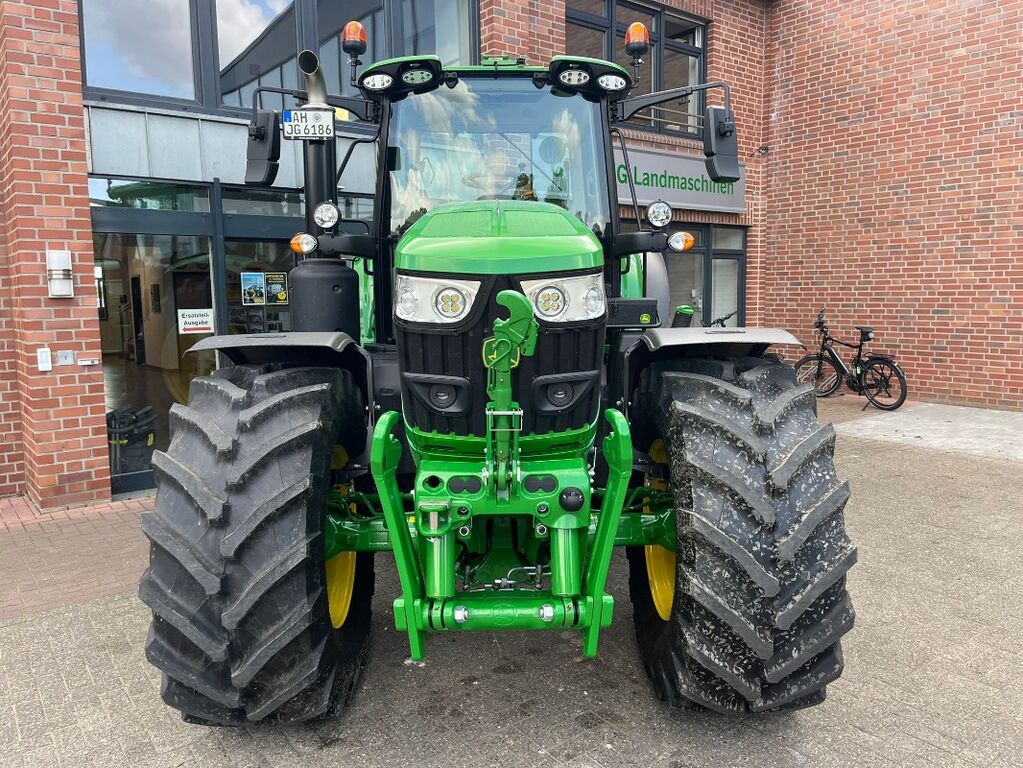John Deere 6M185 2