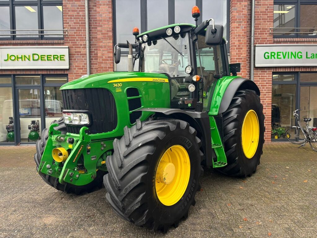John Deere 7430 Premium 1