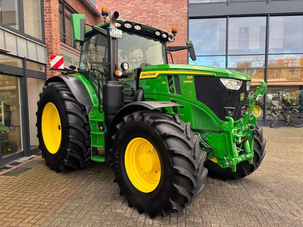 John Deere 6R215 3