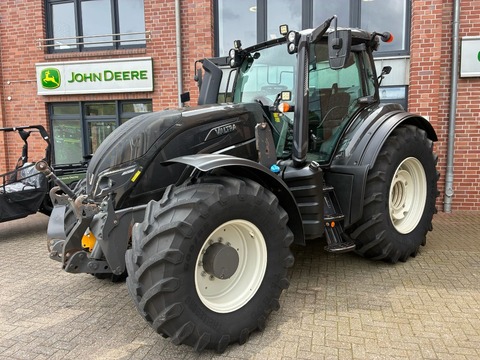Valtra T234