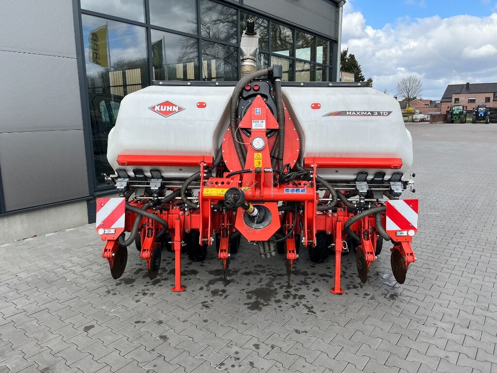 Kuhn Maxima 3 TD, Mulchsaat, 6 reihig 3