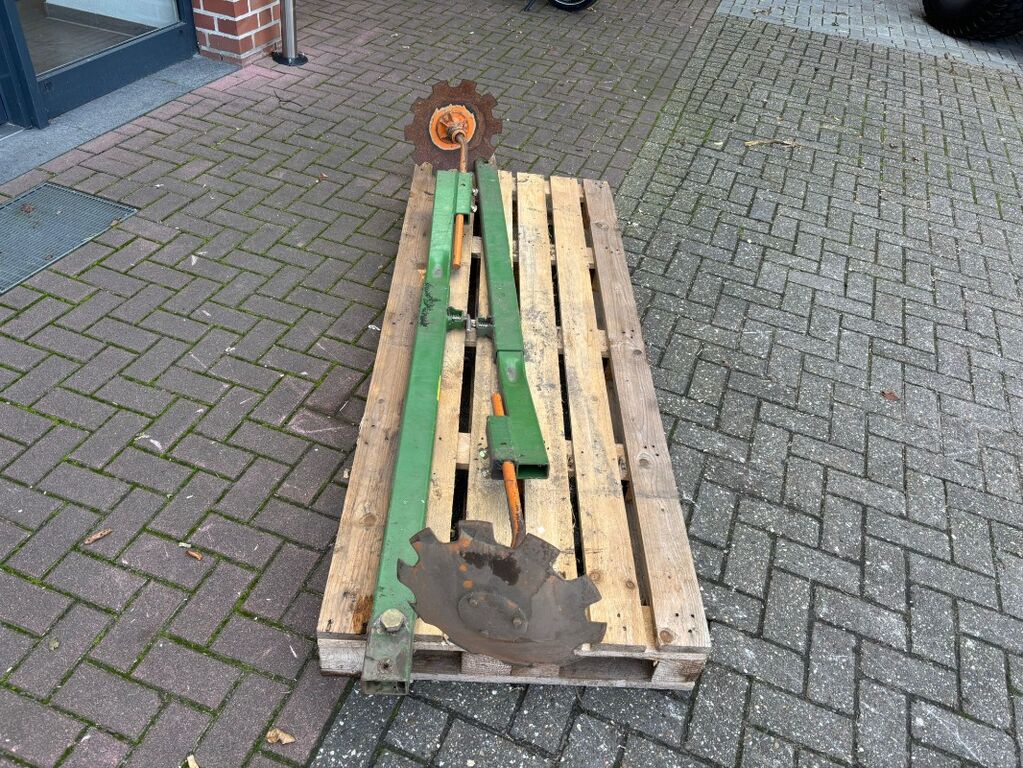 Amazone Spuranreißer 3