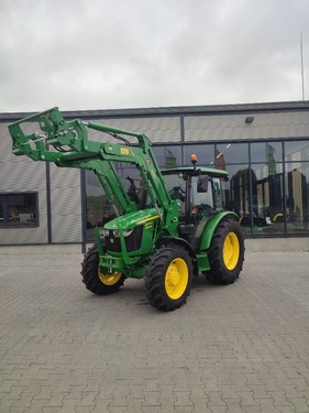 John Deere 5075E