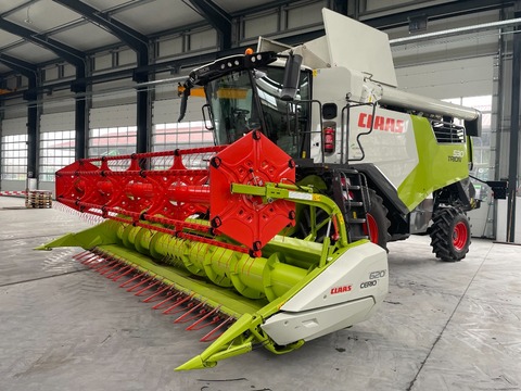 CLAAS Trion 530 + Cerio 620