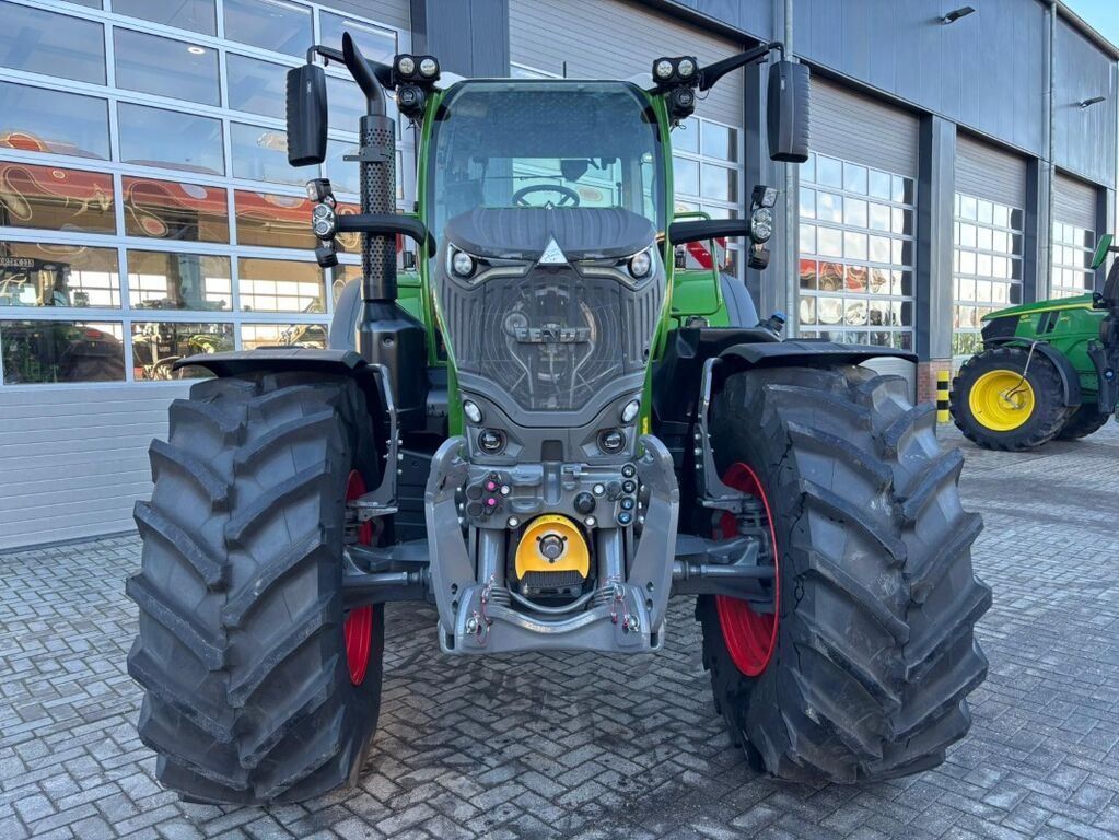 Fendt 728 Vario Gen7 Profi  2