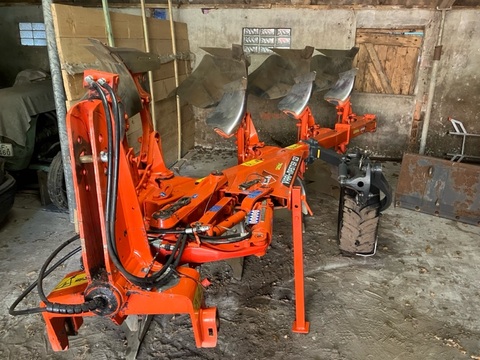 Kuhn VM123
