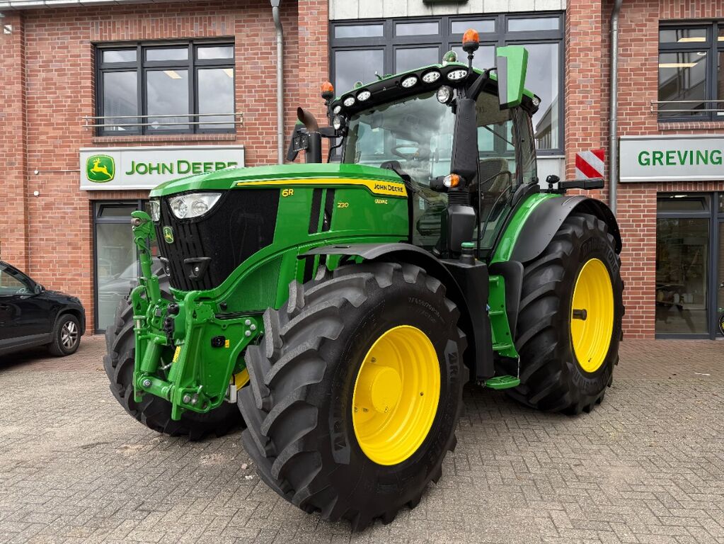John Deere 6R230 1