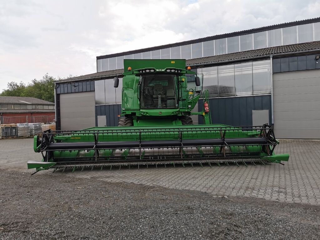 John Deere T660i ProDrive 30 km/h 3