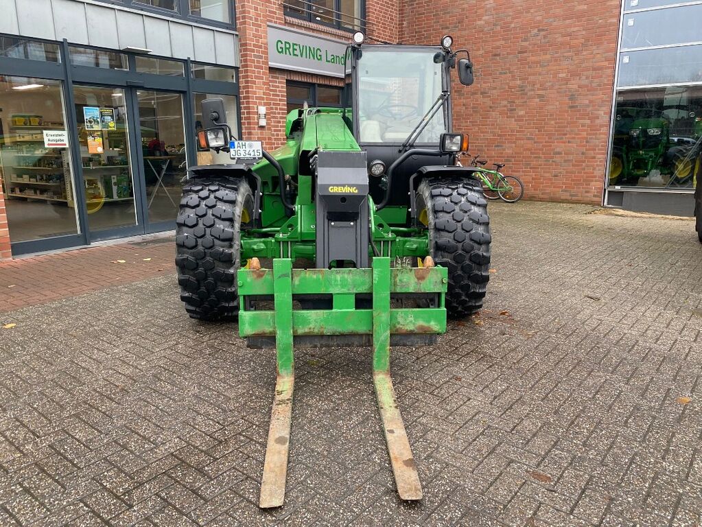 John Deere 3415 2