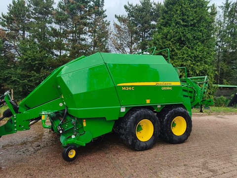 John Deere 1424c