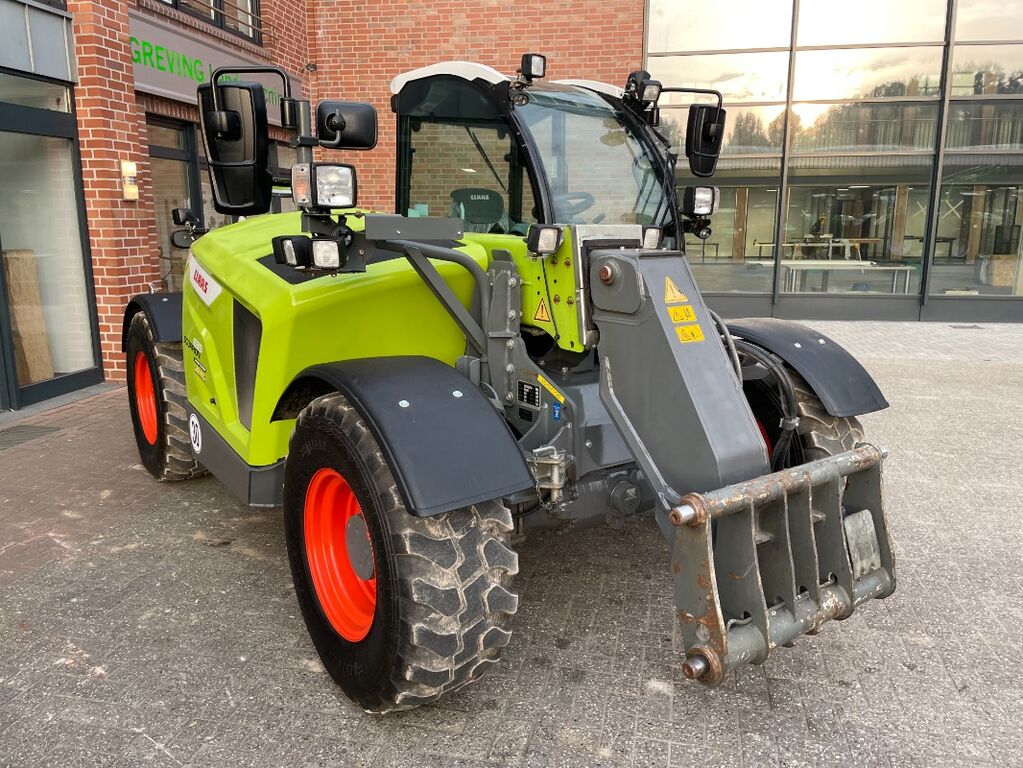 Claas Scorpion 635  3