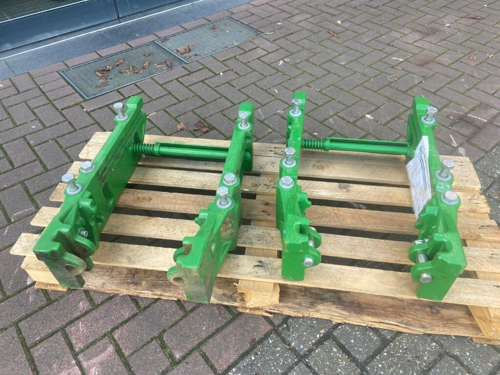 John Deere Anhängebock 2