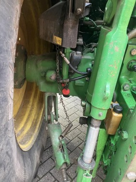 John Deere 7530