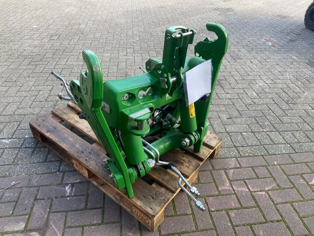 John Deere Frontkraftheber / Fronthydraulik 2
