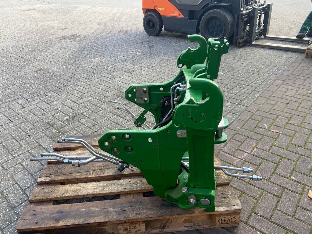 John Deere Frontkraftheber / Fronthydraulik 3