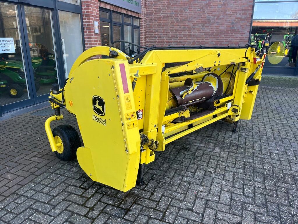John Deere 630C 2