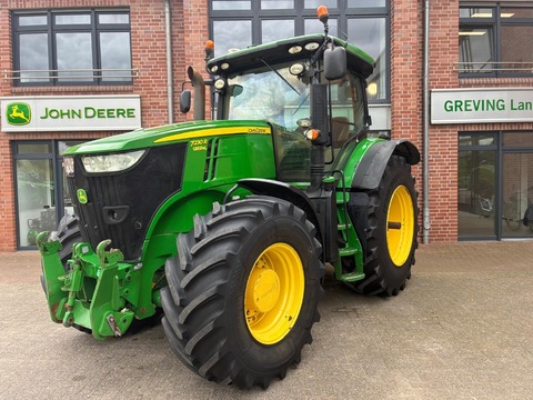 John Deere 7230R