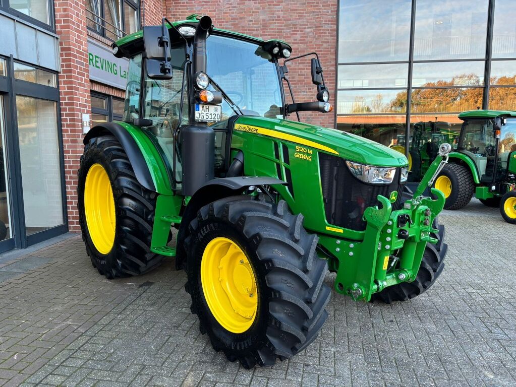 John Deere 5120M 3