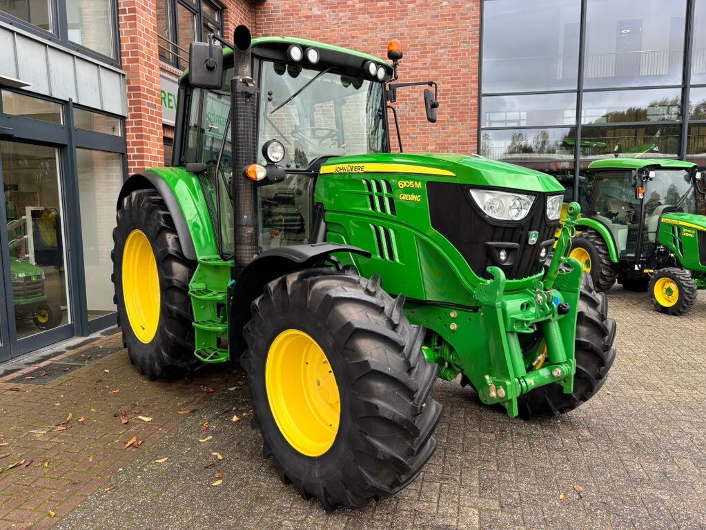 John Deere 6105M 3