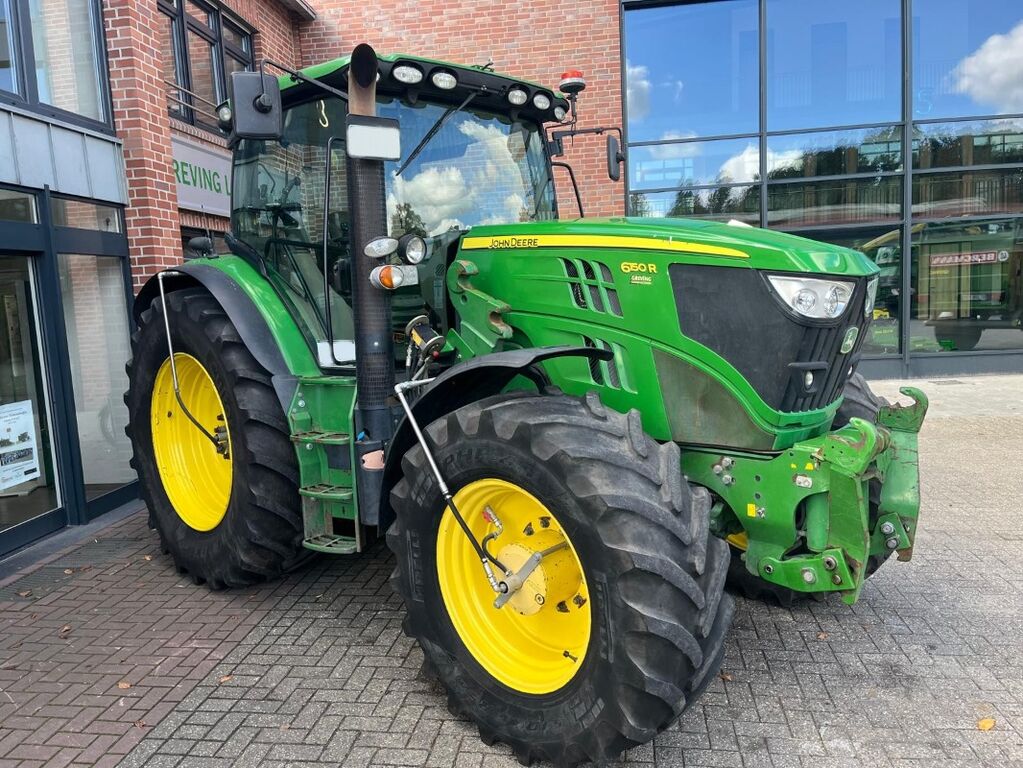 John Deere 6150R 3