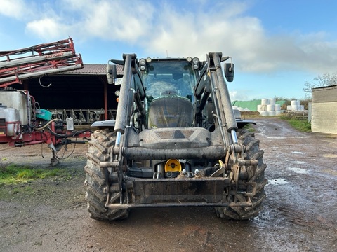 Valtra N175 3