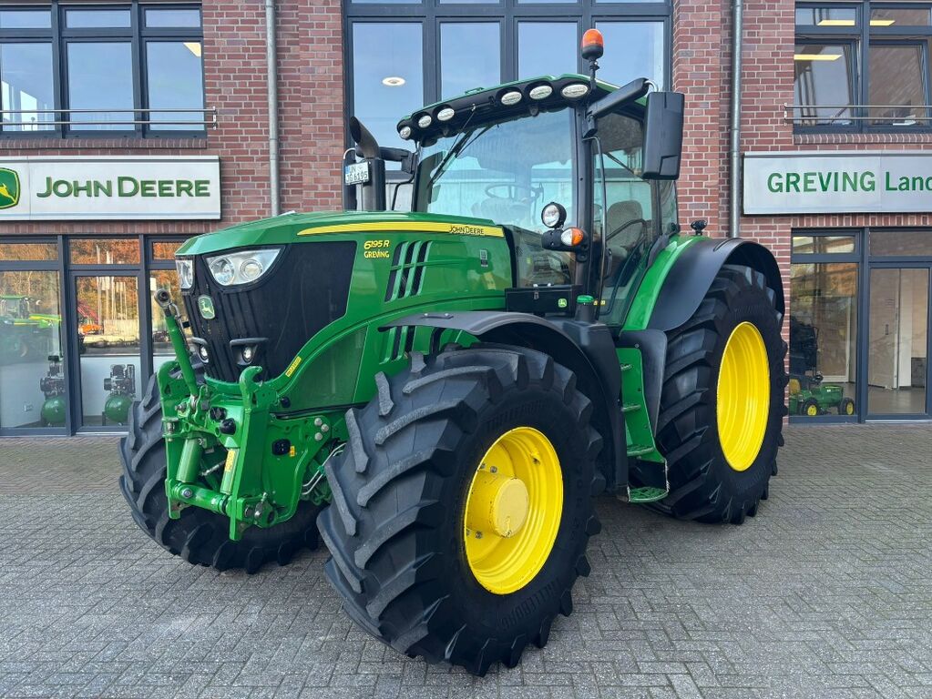 John Deere 6195R 1