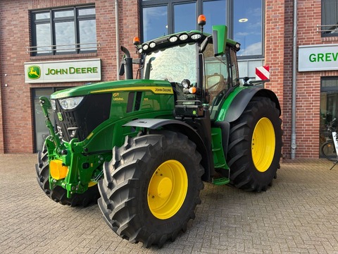 John Deere 6R195