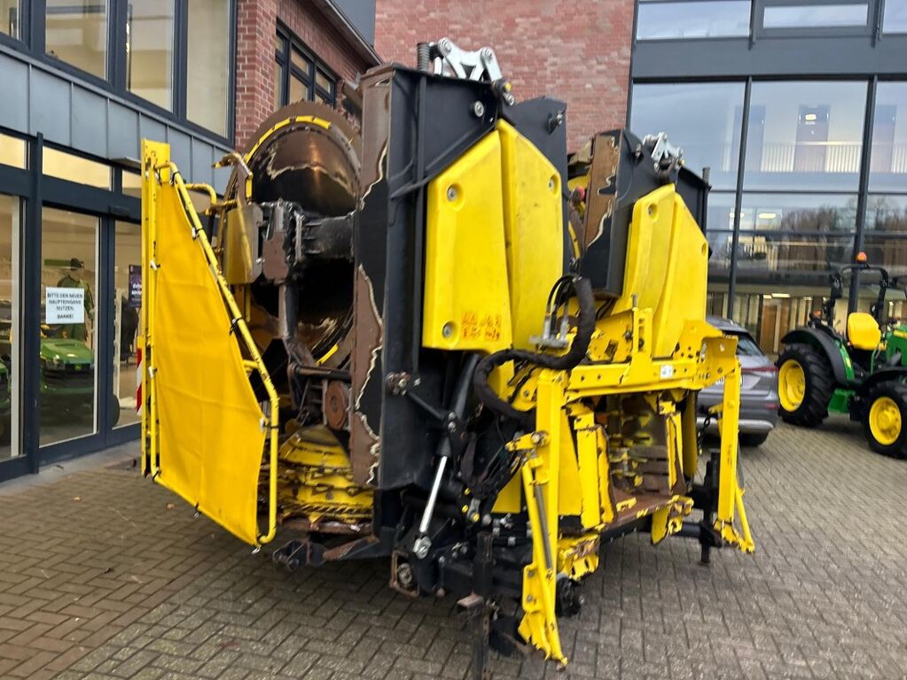 Kemper 490Plus inkl. 400F Komfortfahrwerk 3