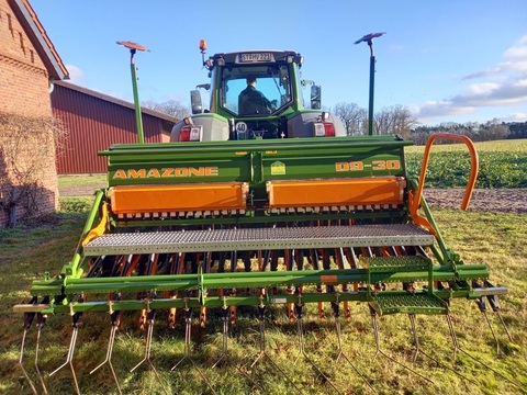 Amazone KG 302 und D9-30