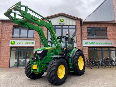 John Deere 6215R