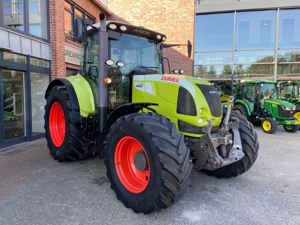 Claas Arion 640 3