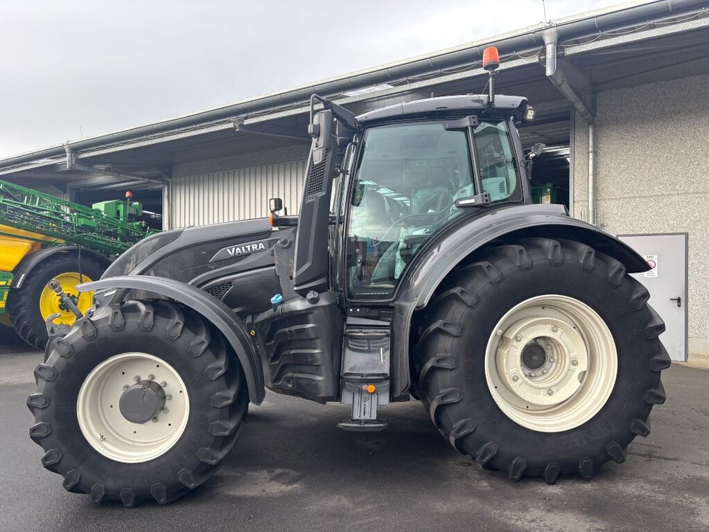 Valtra T234 2