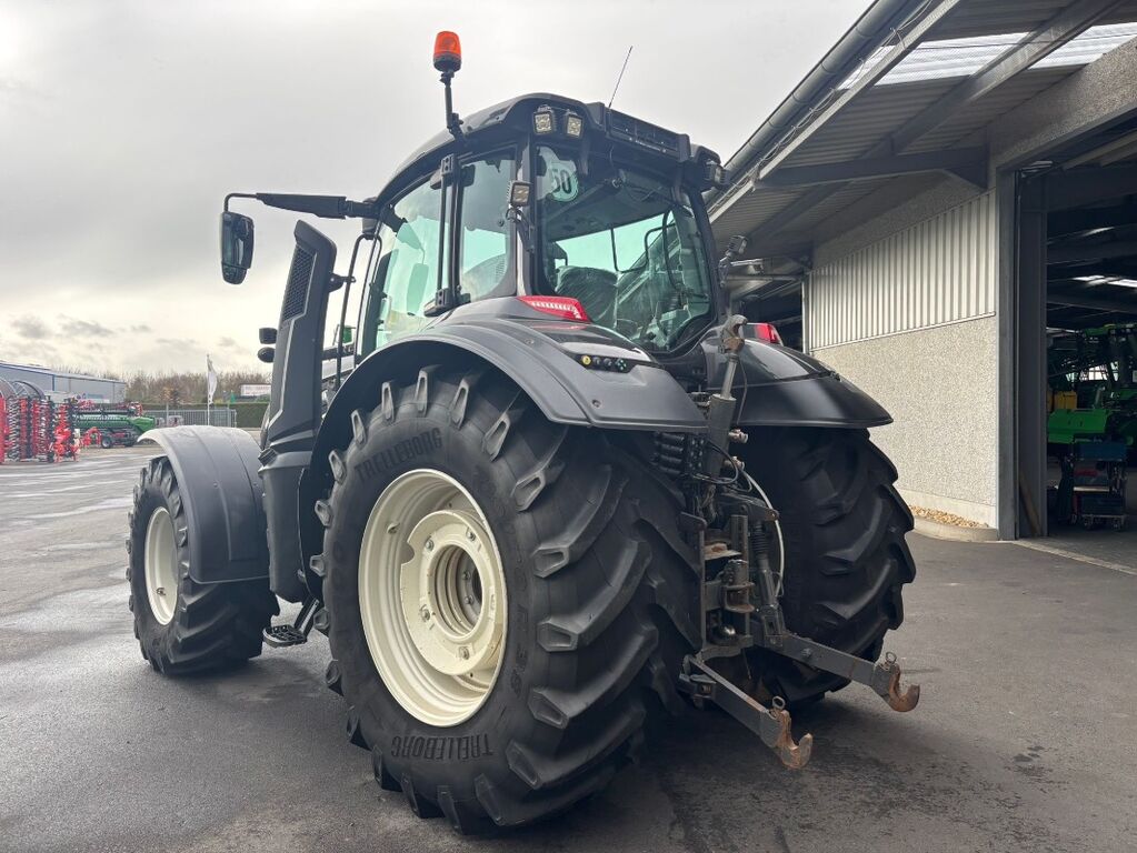 Valtra T234 3