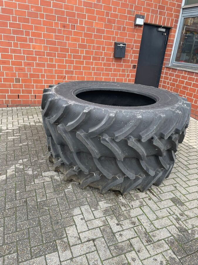 Alliance 520/85R42 1