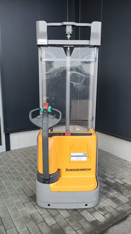 Jungheinrich EJC112 2