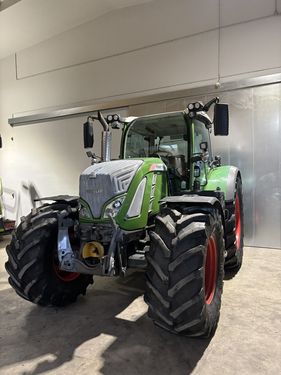 Fendt 718 Vario
