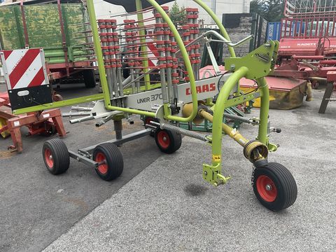 Claas Liner 370 Tandem
