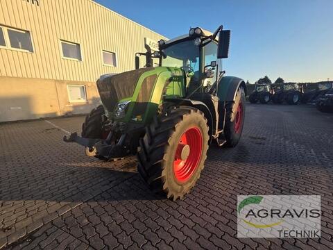 Fendt 828 VARIO S4 Profi Plus
