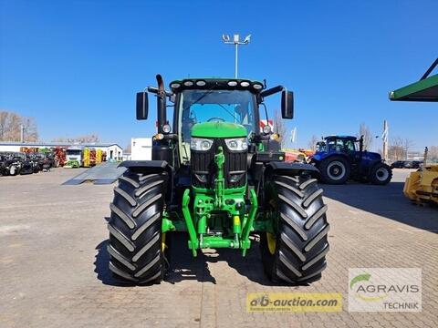 John Deere 6215 R 2