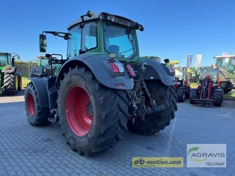 Fendt 828 VARIO S4 3
