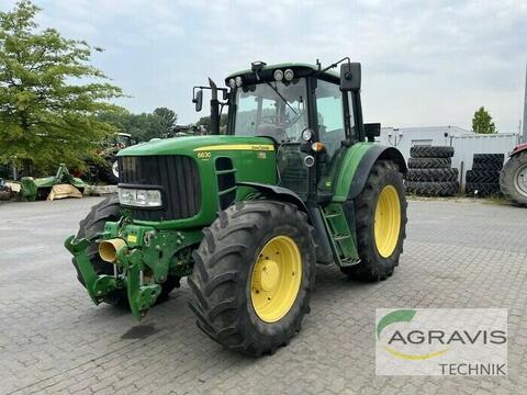 John Deere 6630