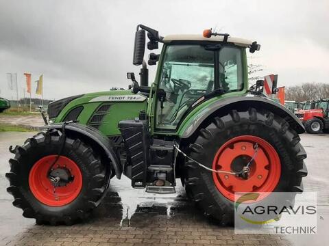 Fendt 724 VARIO S4 Profi Plus 2