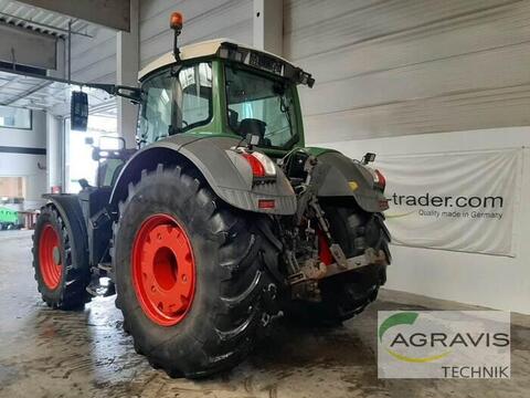 Fendt 828 VARIO S4 3