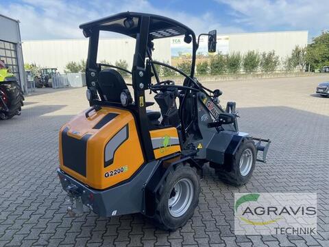 Giant G2200E 2
