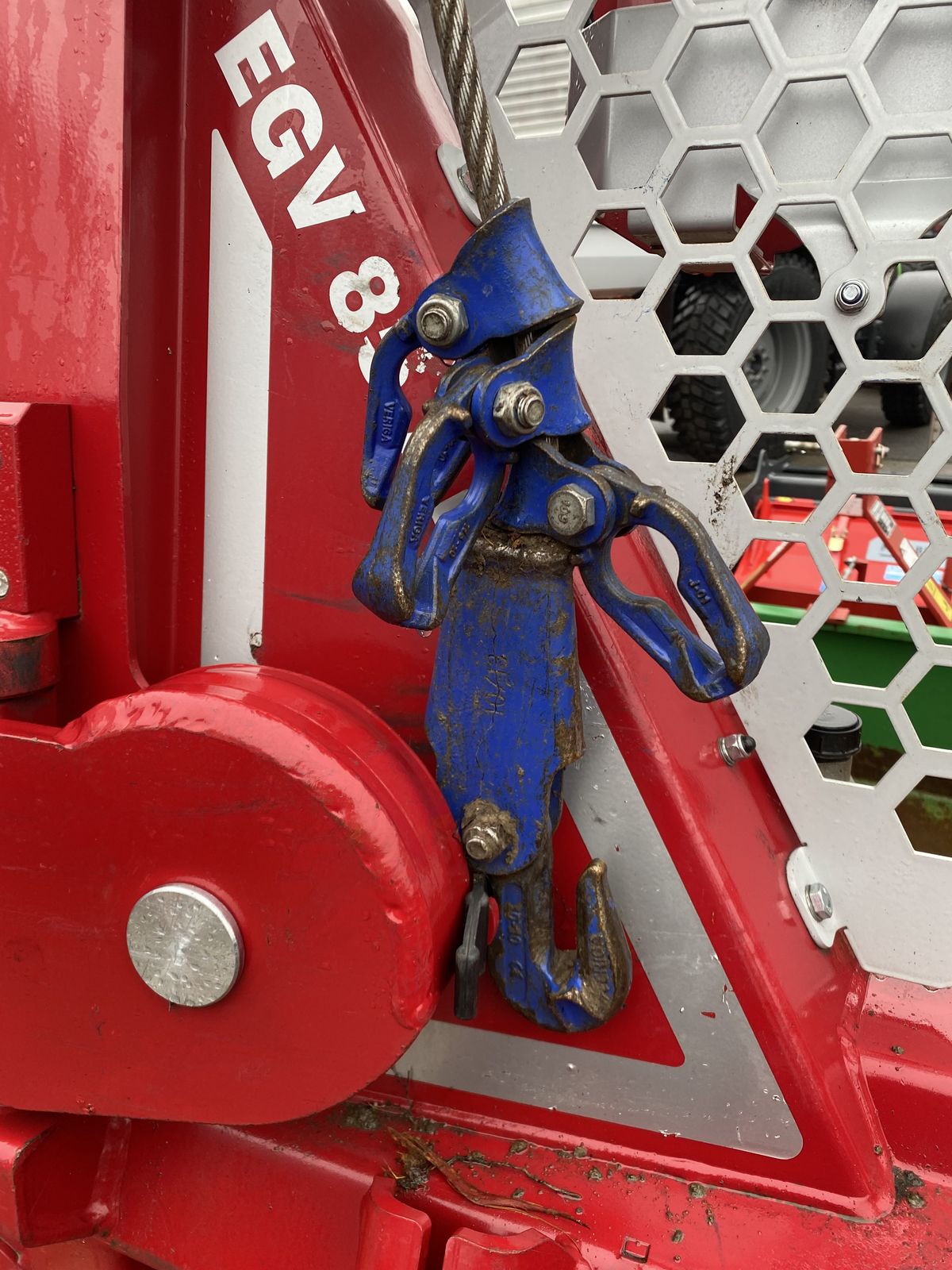 Tajfun EGV 85 AHK - SG 2